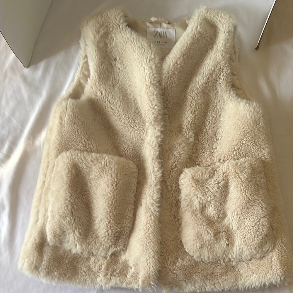 Zara Cream Faux Fur Sherpa Vest Adult One Size (Check Measurements) - Picture 1 of 6